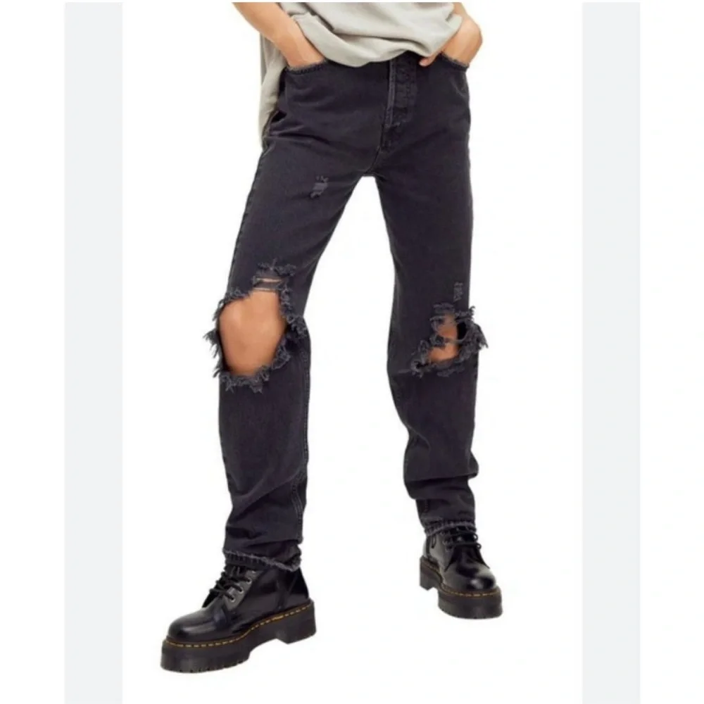 Free People Black High-Rise Distressed Jeans (Lasso)